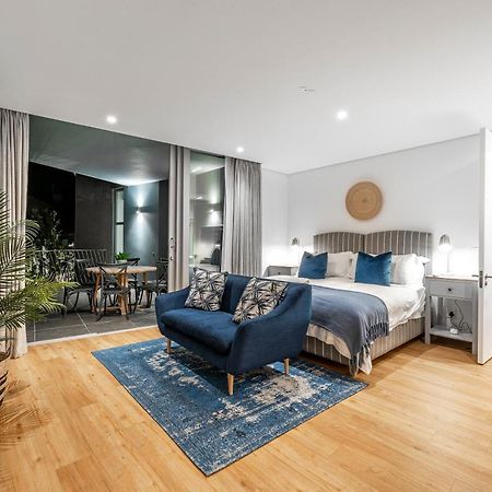 17 Marine, 2 Bedroom Sea-Facing Apt101 Hermanus Exterior foto